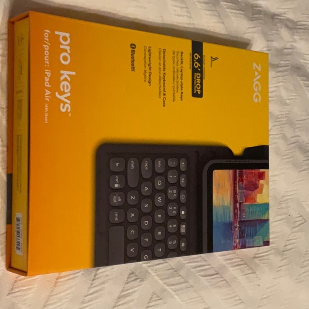 Zagg I Pad Air keyboard case